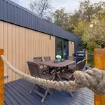 度假居 Sarnia Hq Container House In With Garden And Air Conditioning By Renters *