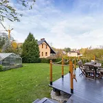 Sarnia Hq Container House In With Garden And Air Conditioning By Renters *