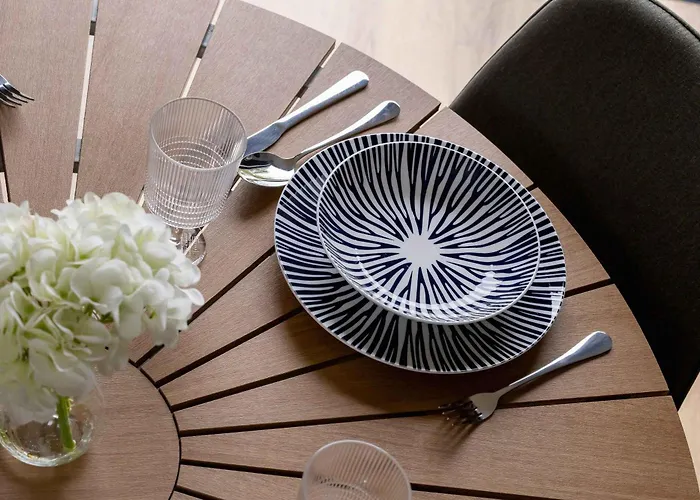 Sarnia Hq Container House In With Garden And Air Conditioning By Renters * بييلسكو بياوا