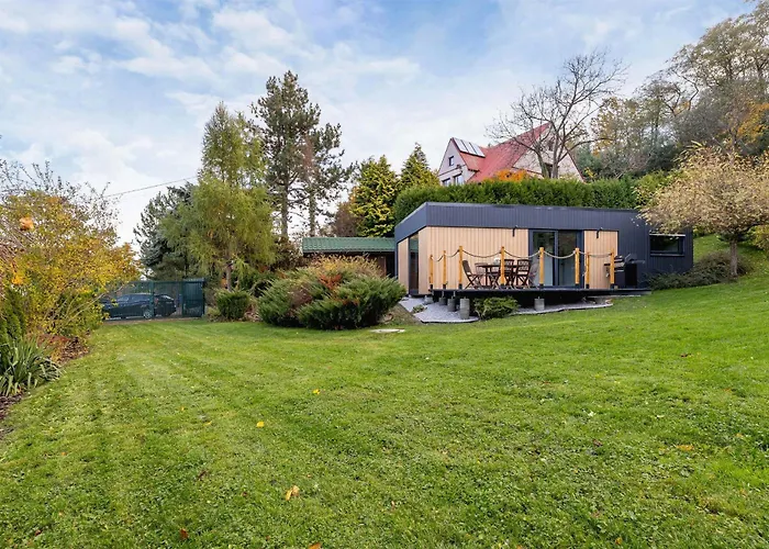 بيت للعطل Sarnia Hq Container House In With Garden And Air Conditioning By Renters